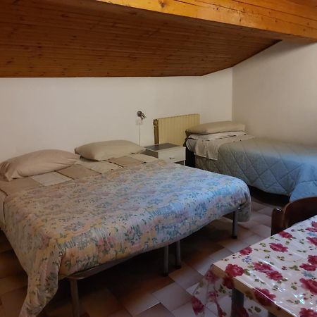 Foresteria Lombarda Da Giovanna Barzio Bagian luar foto