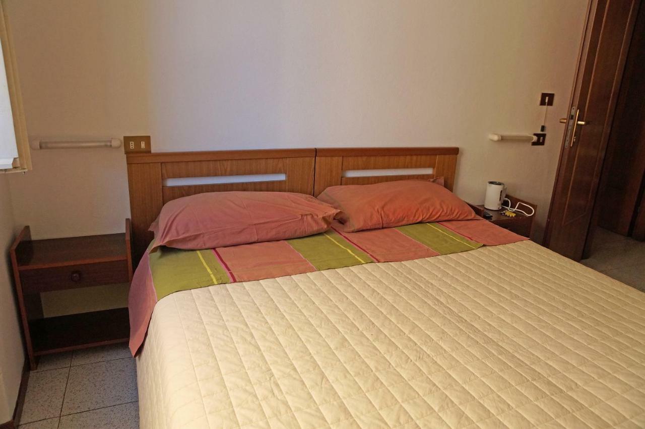 Foresteria Lombarda Da Giovanna Barzio Bagian luar foto